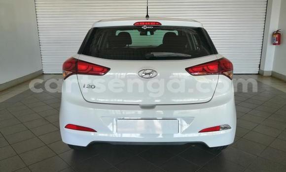 Acheter Occasion Voiture Hyundai i20 Blanc à Manzini, Manzini Acheter Occasion Voiture Hyundai i20 Blanc à Manzini, Manzini