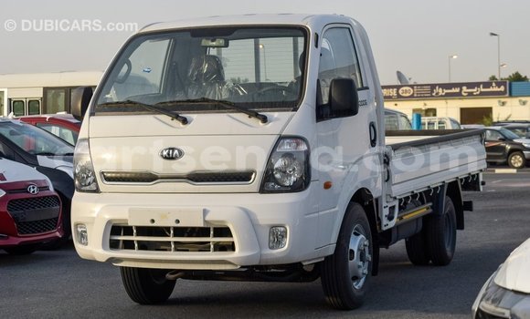 Buy Import Kia Rio White Car in Import - Dubai in Hhohho Buy Import Kia Rio White Car in Import - Dubai in Hhohho