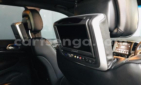 Nunua Ilio tumika Jeep Grand Cherokee Silver Gari ndani ya Mbabane nchini Manzini Nunua Ilio tumika Jeep Grand Cherokee Silver Gari ndani ya Mbabane nchini Manzini