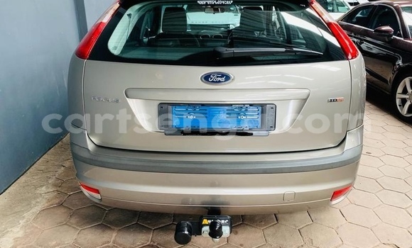 Acheter Occasion Voiture Ford Focus Gris à Ezulwini, Hhohho Acheter Occasion Voiture Ford Focus Gris à Ezulwini, Hhohho