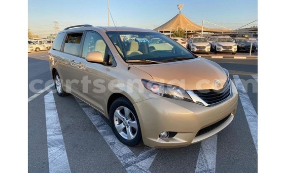 Buy Import Toyota Sienna Other Car in Import - Dubai in Hhohho Buy Import Toyota Sienna Other Car in Import - Dubai in Hhohho