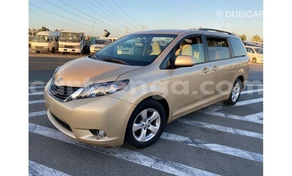 Buy Import Toyota Sienna Other Car in Import - Dubai in Hhohho Buy Import Toyota Sienna Other Car in Import - Dubai in Hhohho