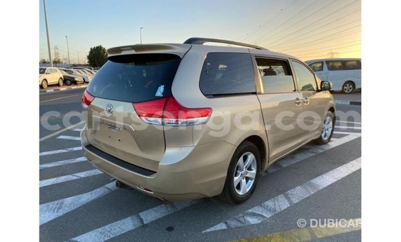 Buy Import Toyota Sienna Other Car in Import - Dubai in Hhohho Buy Import Toyota Sienna Other Car in Import - Dubai in Hhohho