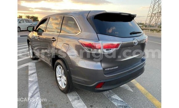 Buy Import Toyota Highlander Other Car in Import - Dubai in Hhohho Buy Import Toyota Highlander Other Car in Import - Dubai in Hhohho