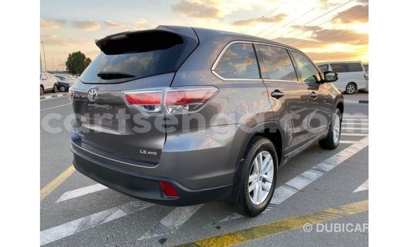 Buy Import Toyota Highlander Other Car in Import - Dubai in Hhohho Buy Import Toyota Highlander Other Car in Import - Dubai in Hhohho