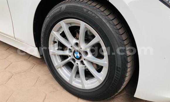 Nunua Ilio tumika BMW 3–Series White Gari ndani ya Mankayane nchini Manzini Nunua Ilio tumika BMW 3–Series White Gari ndani ya Mankayane nchini Manzini