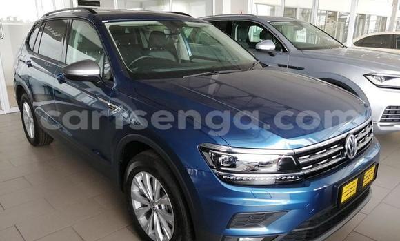 Nunua Ilio tumika Volkswagen Tiguan Blue Gari ndani ya Ezulwini nchini Hhohho Nunua Ilio tumika Volkswagen Tiguan Blue Gari ndani ya Ezulwini nchini Hhohho