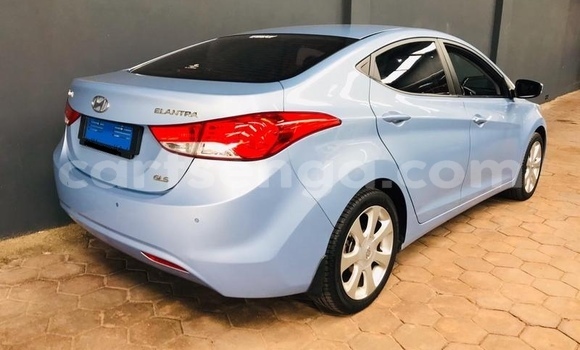 Nunua Ilio tumika Hyundai Accent Blue Gari ndani ya Ezulwini nchini Hhohho Nunua Ilio tumika Hyundai Accent Blue Gari ndani ya Ezulwini nchini Hhohho