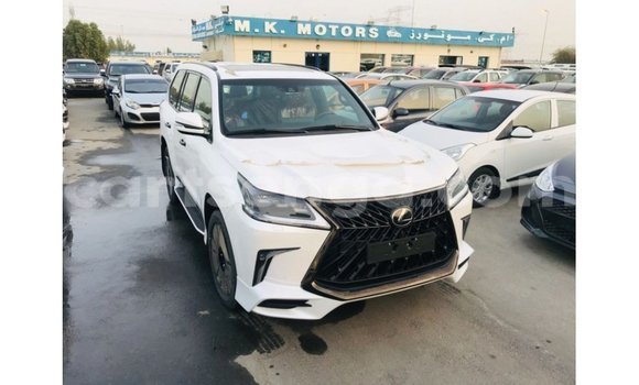 Buy Import Lexus LX White Car in Import - Dubai in Hhohho Buy Import Lexus LX White Car in Import - Dubai in Hhohho