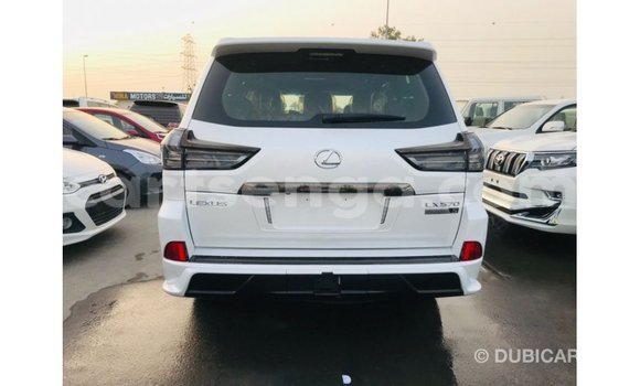 Buy Import Lexus LX White Car in Import - Dubai in Hhohho Buy Import Lexus LX White Car in Import - Dubai in Hhohho