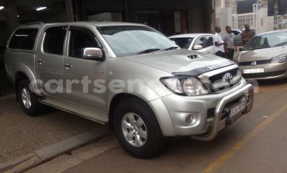 Buy Used Toyota Hilux Silver Car in Mbabane in Manzini Buy Used Toyota Hilux Silver Car in Mbabane in Manzini