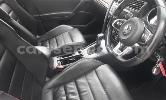 Nunua Ilio tumika Volkswagen Golf R White Gari ndani ya Ezulwini nchini Hhohho Nunua Ilio tumika Volkswagen Golf R White Gari ndani ya Ezulwini nchini Hhohho