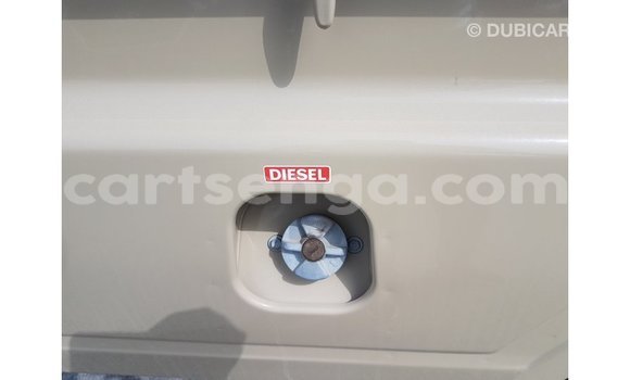 Buy Import Toyota Land Cruiser Beige Car in Import - Dubai in Hhohho Buy Import Toyota Land Cruiser Beige Car in Import - Dubai in Hhohho