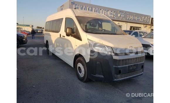 Buy Import Toyota Hiace White Car in Import - Dubai in Hhohho Buy Import Toyota Hiace White Car in Import - Dubai in Hhohho