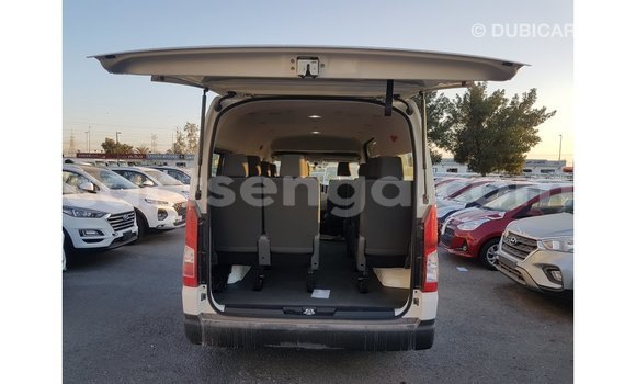 Buy Import Toyota Hiace White Car in Import - Dubai in Hhohho Buy Import Toyota Hiace White Car in Import - Dubai in Hhohho