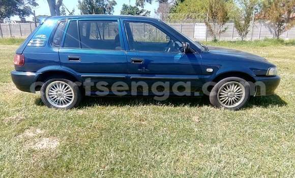 Acheter Occasion Voiture Toyota Yaris Bleu à Hlatikulu, Shiselweni District Acheter Occasion Voiture Toyota Yaris Bleu à Hlatikulu, Shiselweni District