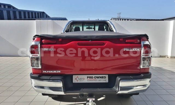 Nunua Ilio tumika Toyota Hilux Red Gari ndani ya Hlatikulu nchini Wilaya ya Shiselweni Nunua Ilio tumika Toyota Hilux Red Gari ndani ya Hlatikulu nchini Wilaya ya Shiselweni