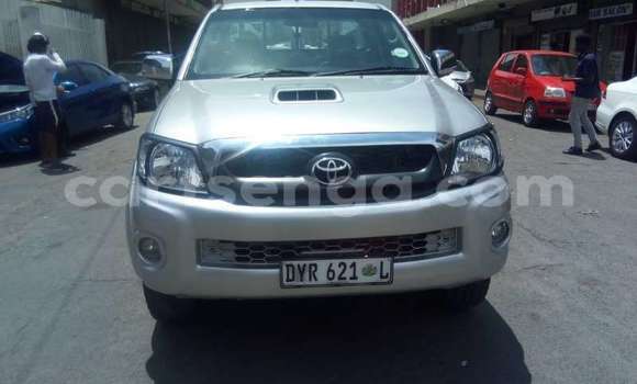 Buy Used Toyota Hilux Silver Car in Mbabane in Manzini Buy Used Toyota Hilux Silver Car in Mbabane in Manzini