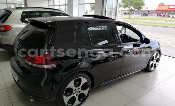 Nunua Ilio tumika Volkswagen Golf R Black Gari ndani ya Ezulwini nchini Hhohho Nunua Ilio tumika Volkswagen Golf R Black Gari ndani ya Ezulwini nchini Hhohho