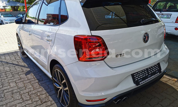Nunua Ilio tumika Volkswagen Polo GTI White Gari ndani ya Hluti nchini Wilaya ya Shiselweni Nunua Ilio tumika Volkswagen Polo GTI White Gari ndani ya Hluti nchini Wilaya ya Shiselweni