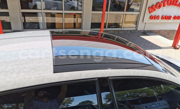 Nunua Ilio tumika Volkswagen Polo GTI White Gari ndani ya Hluti nchini Wilaya ya Shiselweni Nunua Ilio tumika Volkswagen Polo GTI White Gari ndani ya Hluti nchini Wilaya ya Shiselweni