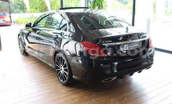 Nunua Ilio tumika Mercedes‒Benz C–Class Black Gari ndani ya Hluti nchini Wilaya ya Shiselweni Nunua Ilio tumika Mercedes‒Benz C–Class Black Gari ndani ya Hluti nchini Wilaya ya Shiselweni