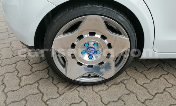 Nunua Ilio tumika Volkswagen Polo White Gari ndani ya Bulembu nchini Hhohho Nunua Ilio tumika Volkswagen Polo White Gari ndani ya Bulembu nchini Hhohho