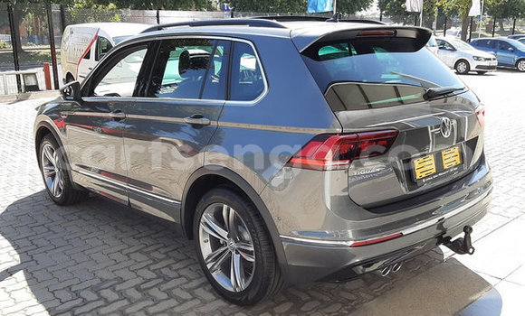 Nunua Ilio tumika Volkswagen Tiguan Beige Gari ndani ya Ezulwini nchini Hhohho Nunua Ilio tumika Volkswagen Tiguan Beige Gari ndani ya Ezulwini nchini Hhohho