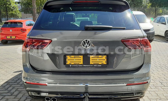 Nunua Ilio tumika Volkswagen Tiguan Beige Gari ndani ya Ezulwini nchini Hhohho Nunua Ilio tumika Volkswagen Tiguan Beige Gari ndani ya Ezulwini nchini Hhohho