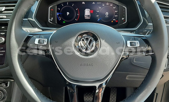 Nunua Ilio tumika Volkswagen Tiguan Beige Gari ndani ya Ezulwini nchini Hhohho Nunua Ilio tumika Volkswagen Tiguan Beige Gari ndani ya Ezulwini nchini Hhohho