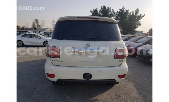 Buy Import Nissan Patrol White Car in Import - Dubai in Hhohho Buy Import Nissan Patrol White Car in Import - Dubai in Hhohho