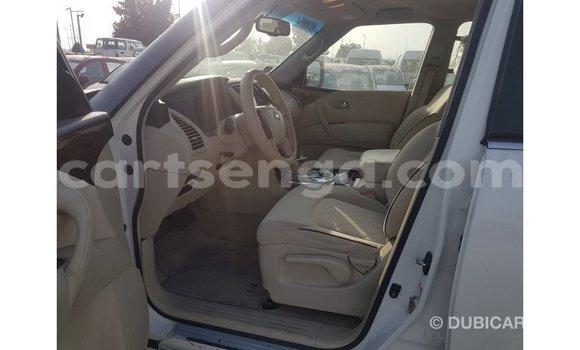 Buy Import Nissan Patrol White Car in Import - Dubai in Hhohho Buy Import Nissan Patrol White Car in Import - Dubai in Hhohho