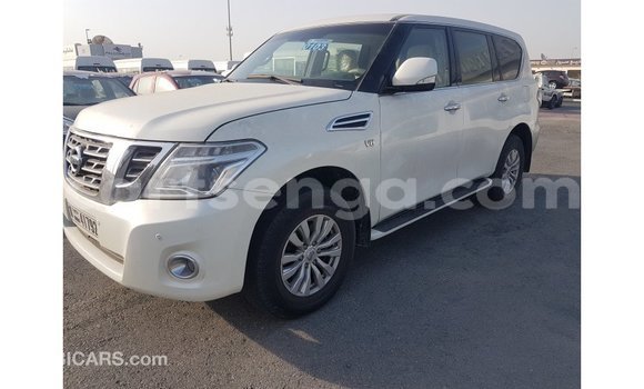 Buy Import Nissan Patrol White Car in Import - Dubai in Hhohho Buy Import Nissan Patrol White Car in Import - Dubai in Hhohho