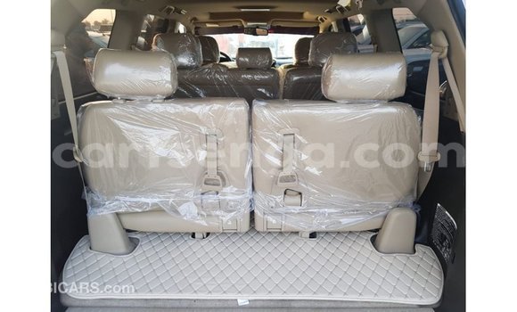 Buy Import Toyota Land Cruiser Other Car in Import - Dubai in Hhohho Buy Import Toyota Land Cruiser Other Car in Import - Dubai in Hhohho