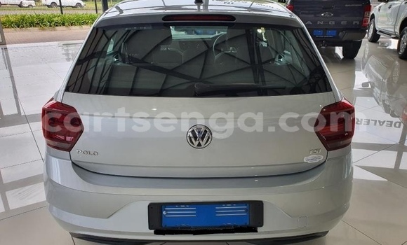 Acheter Occasion Voiture Volkswagen Polo Gris à Ezulwini, Hhohho Acheter Occasion Voiture Volkswagen Polo Gris à Ezulwini, Hhohho