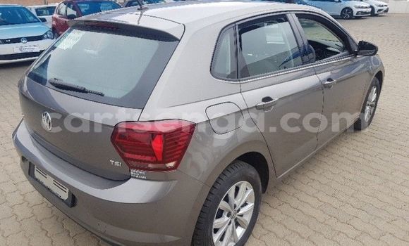 Buy Used Volkswagen Polo Silver Car in Hluti in Shiselweni District Buy Used Volkswagen Polo Silver Car in Hluti in Shiselweni District