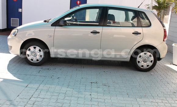 Acheter Occasion Voiture Volkswagen Polo Gris à Hlatikulu, Shiselweni District Acheter Occasion Voiture Volkswagen Polo Gris à Hlatikulu, Shiselweni District