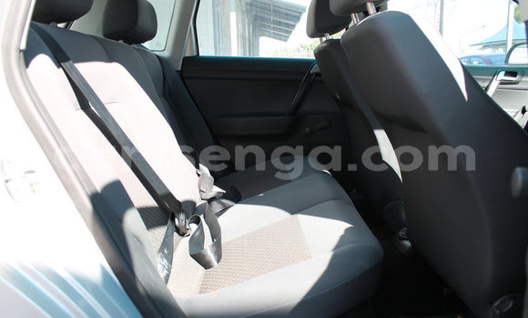 Acheter Occasion Voiture Volkswagen Polo Gris à Hlatikulu, Shiselweni District Acheter Occasion Voiture Volkswagen Polo Gris à Hlatikulu, Shiselweni District