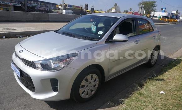 Acheter Occasion Voiture Kia Rio Gris à Hluti, Shiselweni District