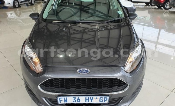 Nunua Ilio tumika Ford Fiesta Silver Gari ndani ya Ezulwini nchini Hhohho Nunua Ilio tumika Ford Fiesta Silver Gari ndani ya Ezulwini nchini Hhohho