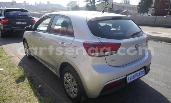 Buy Used Kia Rio Silver Car in Hluti in Shiselweni District Buy Used Kia Rio Silver Car in Hluti in Shiselweni District