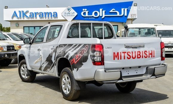 Buy Import Mitsubishi L200 White Car in Import - Dubai in Hhohho Buy Import Mitsubishi L200 White Car in Import - Dubai in Hhohho