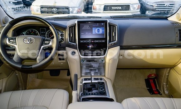Buy Import Toyota Land Cruiser Black Car in Import - Dubai in Hhohho Buy Import Toyota Land Cruiser Black Car in Import - Dubai in Hhohho