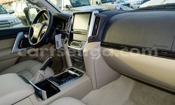 Buy Import Toyota Land Cruiser Black Car in Import - Dubai in Hhohho Buy Import Toyota Land Cruiser Black Car in Import - Dubai in Hhohho