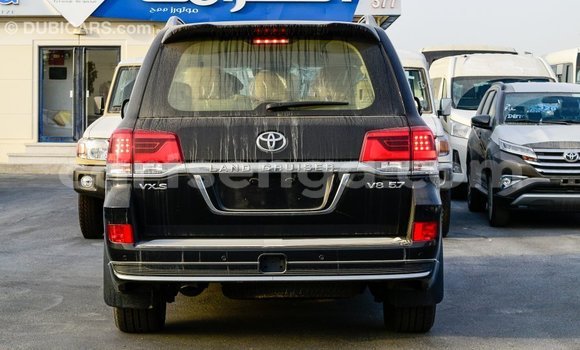 Buy Import Toyota Land Cruiser Black Car in Import - Dubai in Hhohho Buy Import Toyota Land Cruiser Black Car in Import - Dubai in Hhohho