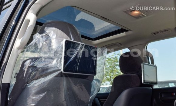 Acheter Import Voiture Toyota Land Cruiser Noir à Import - Dubai, Hhohho Acheter Import Voiture Toyota Land Cruiser Noir à Import - Dubai, Hhohho