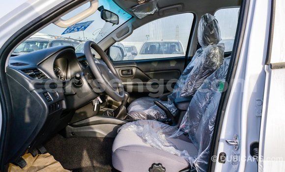 Buy Import Mitsubishi L200 White Car in Import - Dubai in Hhohho Buy Import Mitsubishi L200 White Car in Import - Dubai in Hhohho