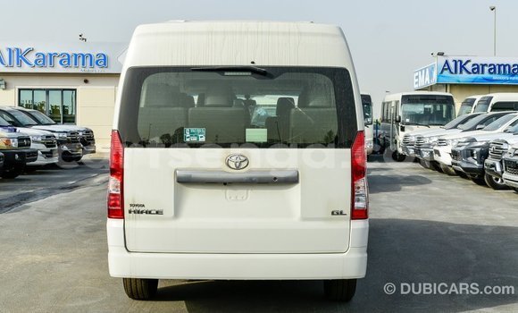 Acheter Import Voiture Toyota Hiace Blanc à Import - Dubai, Hhohho Acheter Import Voiture Toyota Hiace Blanc à Import - Dubai, Hhohho