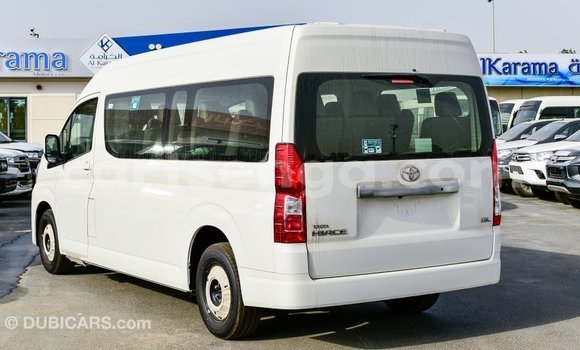 Acheter Import Voiture Toyota Hiace Blanc à Import - Dubai, Hhohho Acheter Import Voiture Toyota Hiace Blanc à Import - Dubai, Hhohho