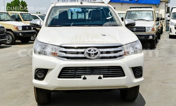 Acheter Import Voiture Toyota Hilux Blanc à Import - Dubai, Hhohho Acheter Import Voiture Toyota Hilux Blanc à Import - Dubai, Hhohho